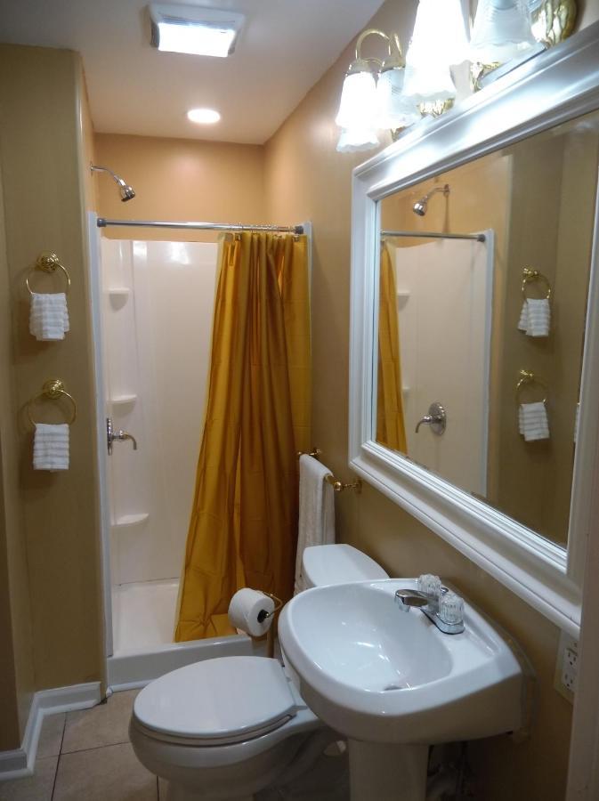 The Blue Room Luxury Suite Довер Екстер'єр фото