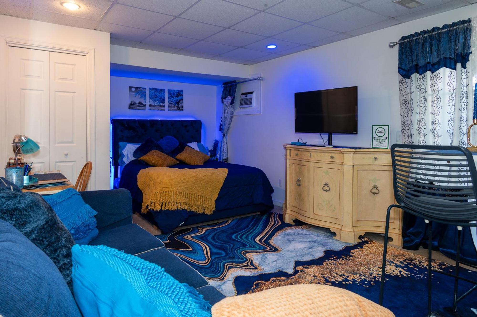 The Blue Room Luxury Suite Довер Екстер'єр фото
